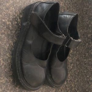 Unif Sig Mary Jane shoes size 9